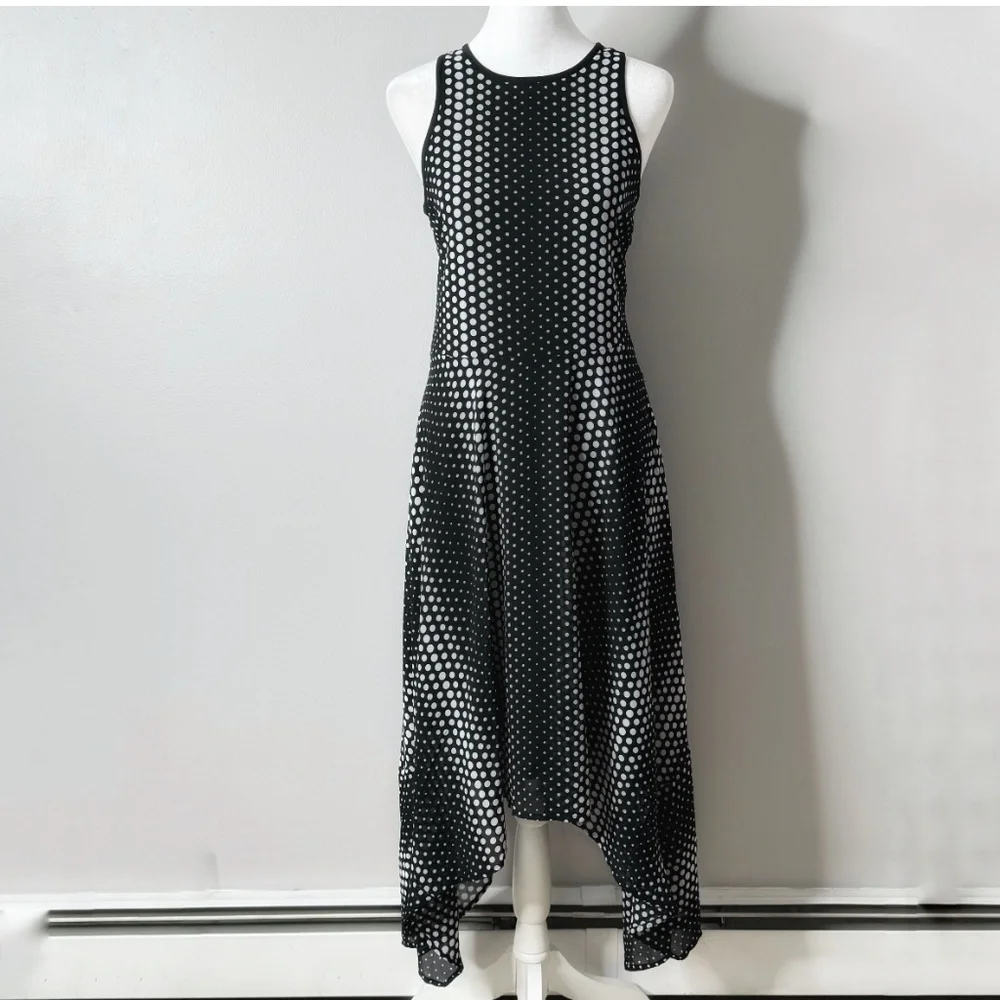 Michael Kors Georgette Dress Handkerchief Hem Black White Ombre Dot Print Size 2